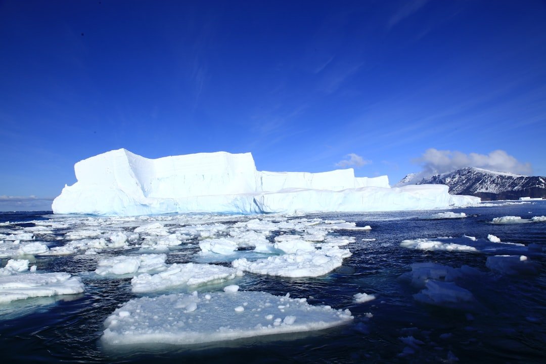 Photo Melting ice