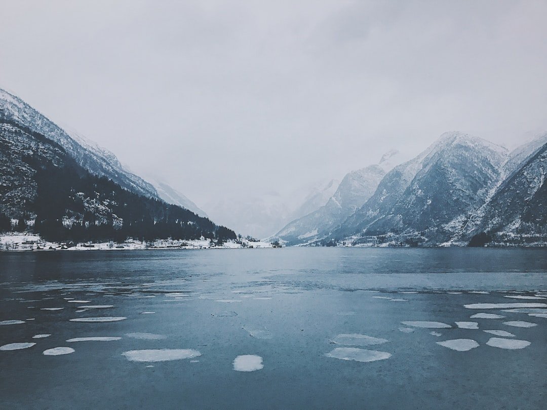 Photo Melting ice caps