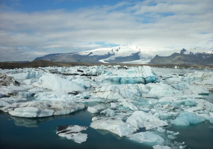 Photo Melting ice caps