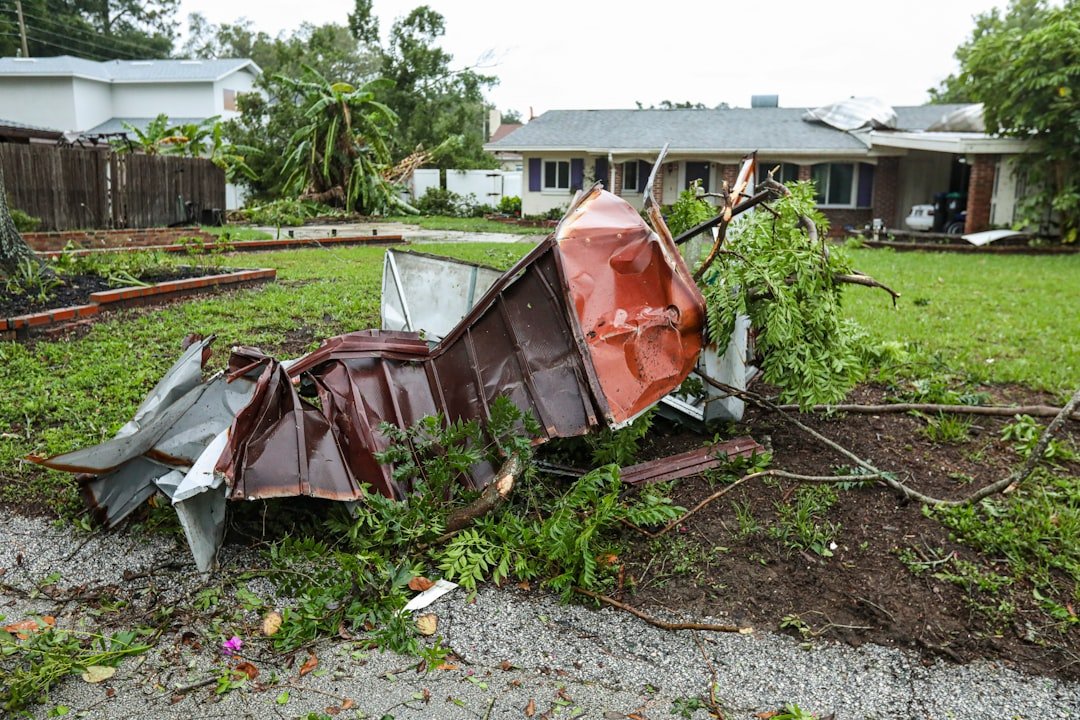 Photo Tornado aftermath