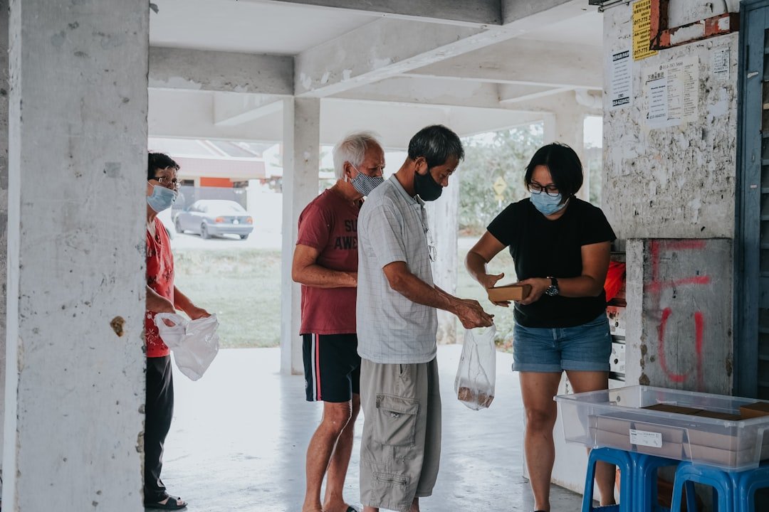 Photo Food distribution