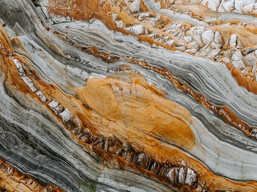 Photo Beta decay