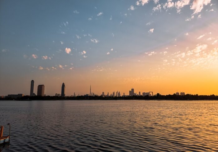 Photo Smog-filled skyline