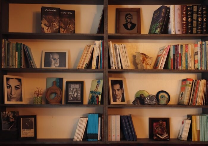 Photo Bookshelf full