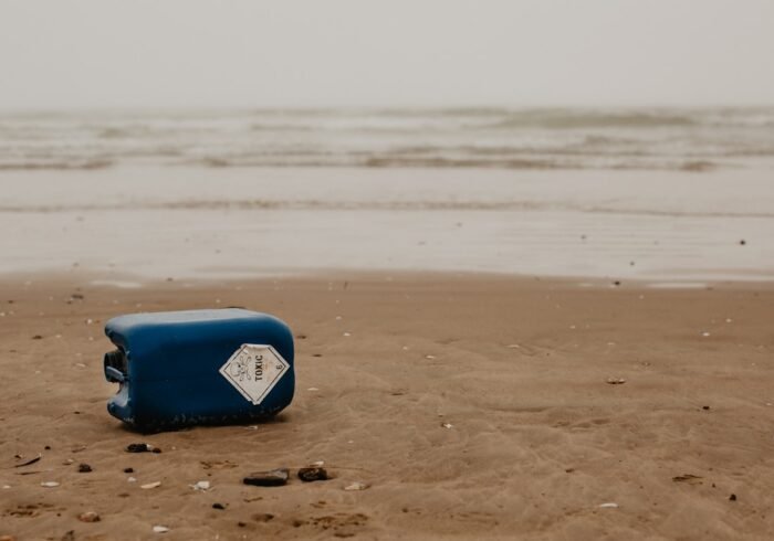 Photo Plastic shredder