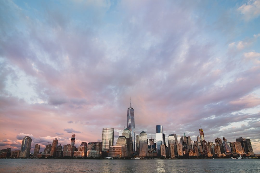 Photo Smog-filled skyline